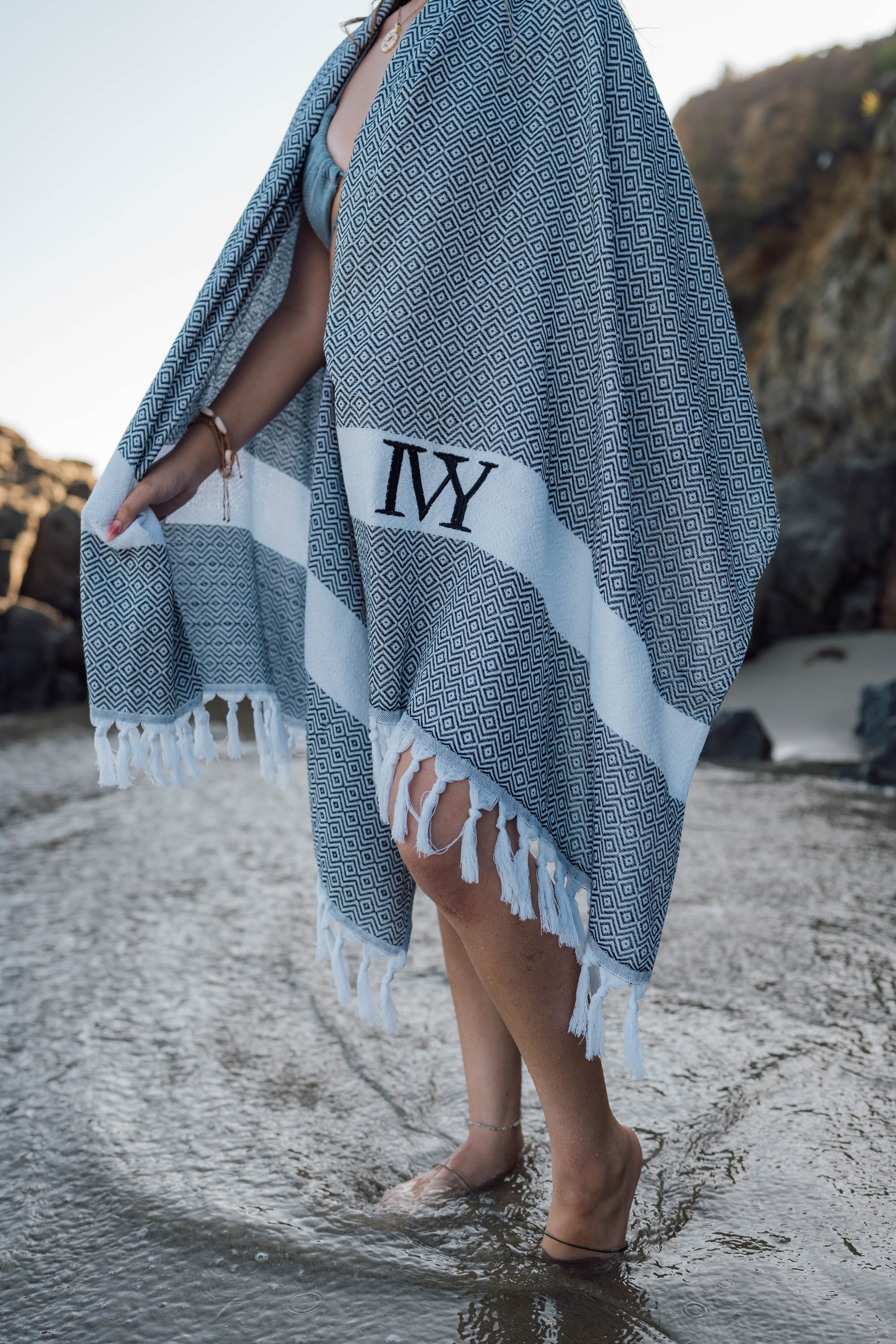 Diamond Woven Tassel Beach Towel