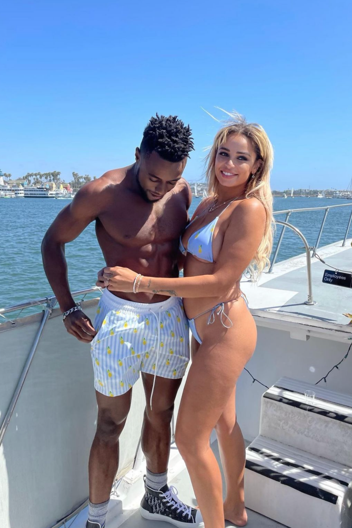 Kiara in Blue Lemon Bottoms