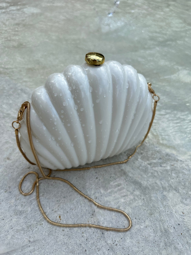 Seashell Purse in Pearl White